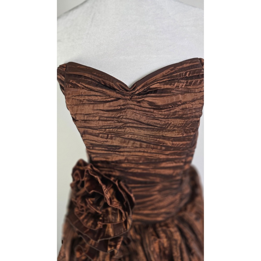 Vintage Bronze Metallic Strapless Tiered Ruffle Floral Formal Ballgown Gown - Picture 5 of 12